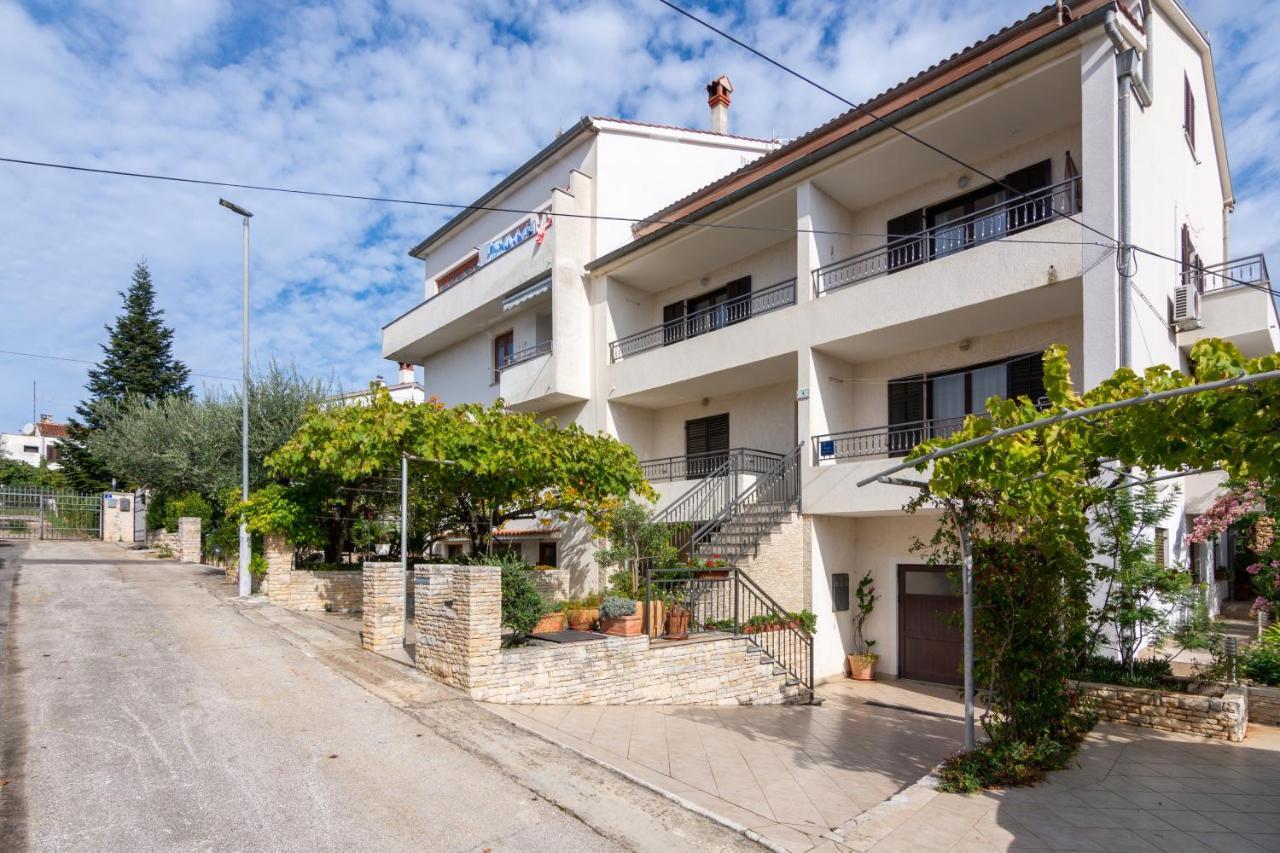 Apartments With A Parking Space Rovinj - 12656 Luaran gambar